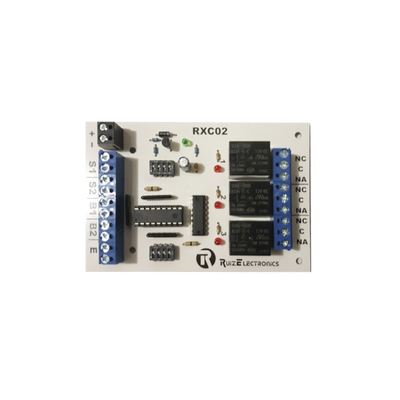 Tarjeta para control de Esclusas para 2 puertas con temporizador en desbloqueo y bloqueo/ entrada para botón de emergencia/ salida de emergencia/ | RXC02