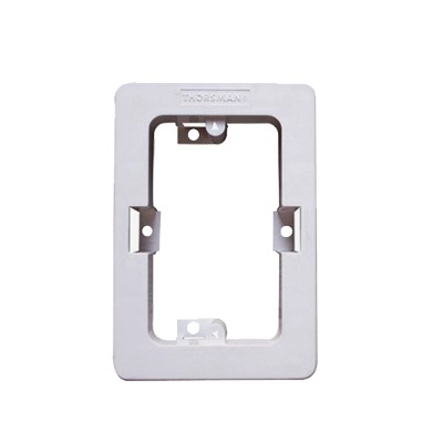 Caja Sin Fondo Universal, Color Blanco de PVC Auto Extinguible (7900-02002) | TMK-C