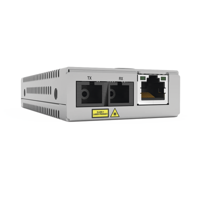 Convertidor de medios TAA (Federal) 10/100TX - 100FX/SC MultiModo, Multiregion PSU | AT-MMC200/SC-960