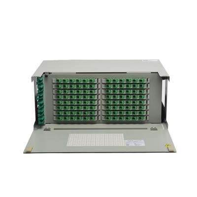 Distribuidor de Fibra Óptica para 96 Empalmes, con 96 Acopladores SC/APC y 96 Pigtails, 19, 4 UR | ODU19RP-CSS96-B