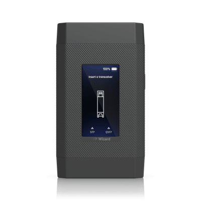 Herramienta de Diagnóstico Óptico / SFP a QSFP28 / Pantalla Táctil 1.9' / BLE / Batería 300 mAh / 75 min Autonomía / 3.6 x 2.1 x 0.8' | UACC-SFP-WIZARD