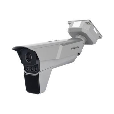 Bala IP 4 Megapixel / ANPR / Radar Interconstruido Medición de 5 a 120 Km/h / Reconocimiento y Captura de Placas Vehiculares para Trafico de Alta Velocidad / DARKFIGHTER / WDR 140 dB / IP67 / IK10 / Lente Mot. 8 a 32 mm / 100 mts IR / MicroSD | IDS-TCM403-GIR/POE/0832