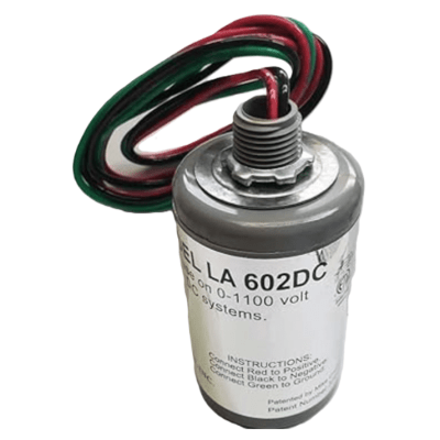 Protector de Descargas Atmosféricas, Diseñado Para Sistemas Fotovoltaicos, Uso en Corriente Directa, 0-1100 Vcc | LA-602-DC