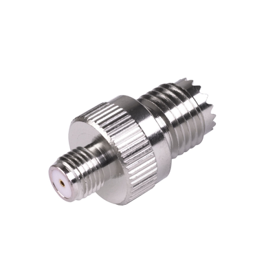 Adaptador en Línea de Conector Mini-UHF Hembra a SMA Hembra, Níquel/ Oro/ Teflón. | RFU-642